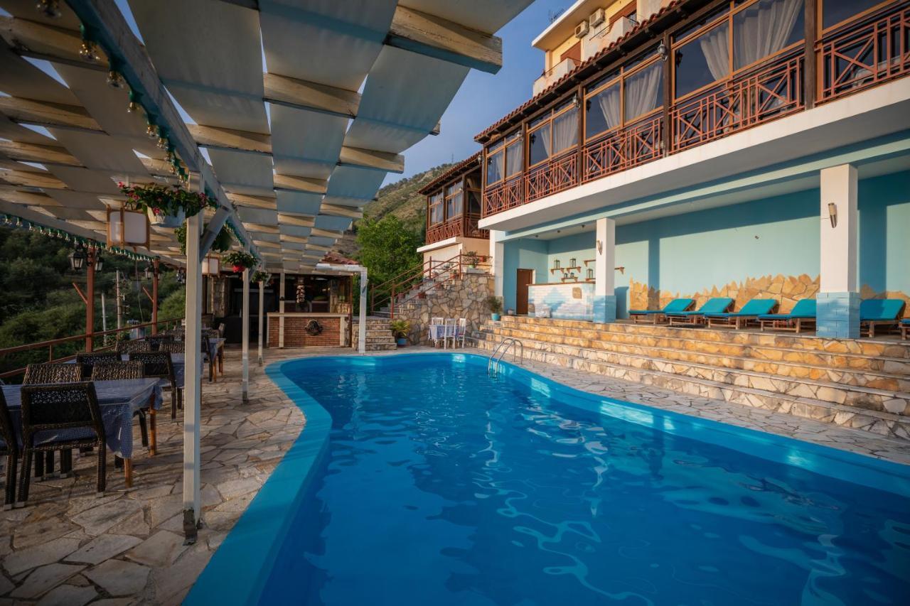 Hotel Panorama Himarë Exteriér fotografie
