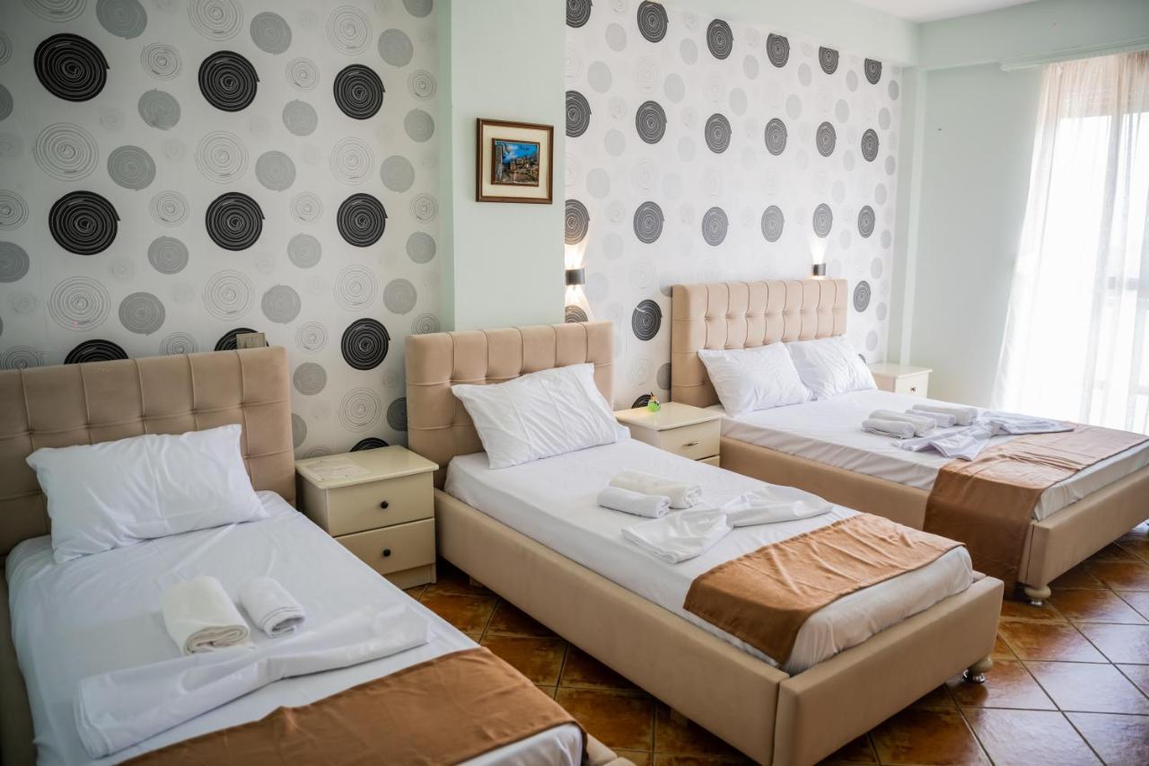 Hotel Panorama Himarë Exteriér fotografie