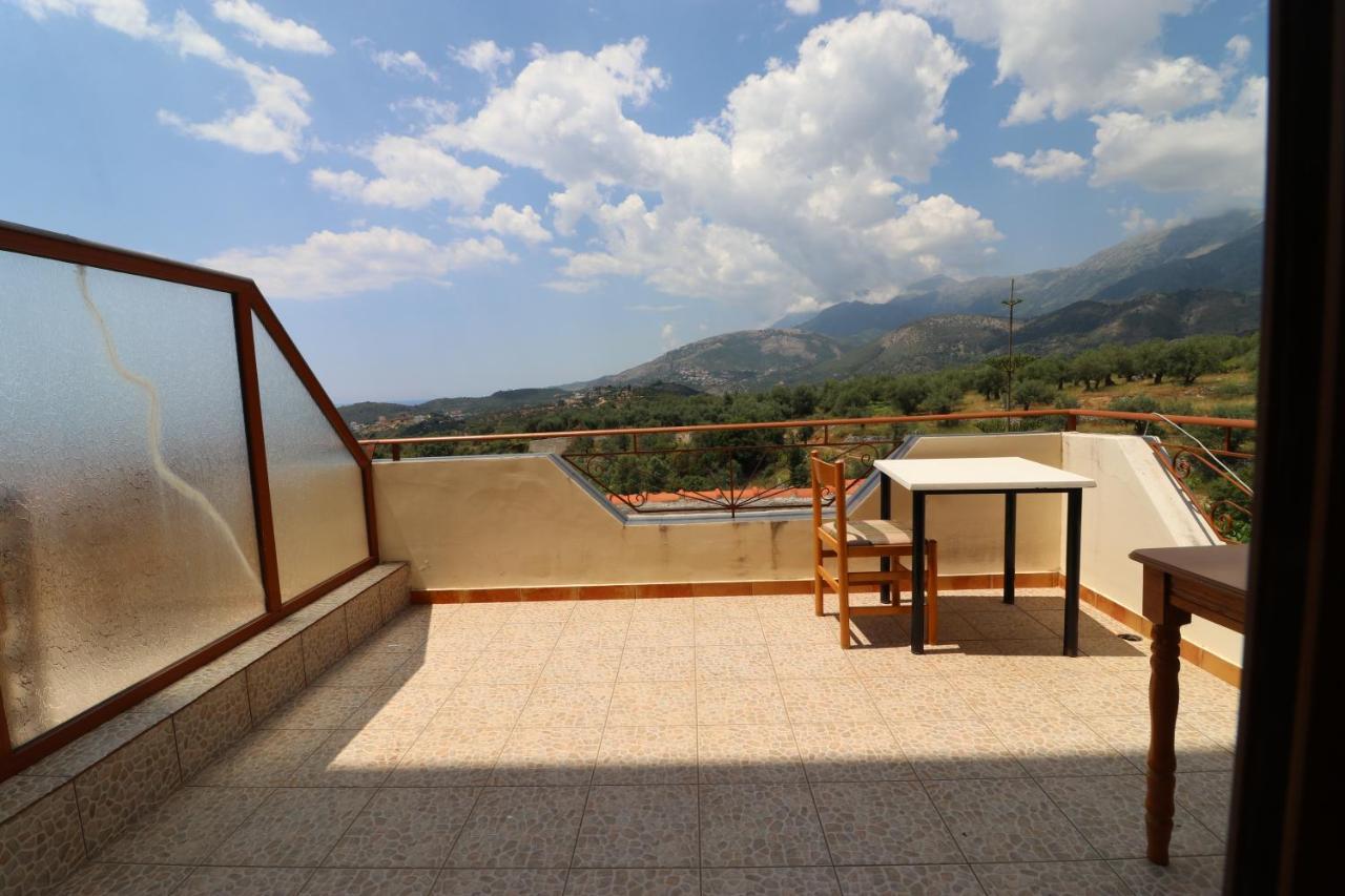 Hotel Panorama Himarë Exteriér fotografie