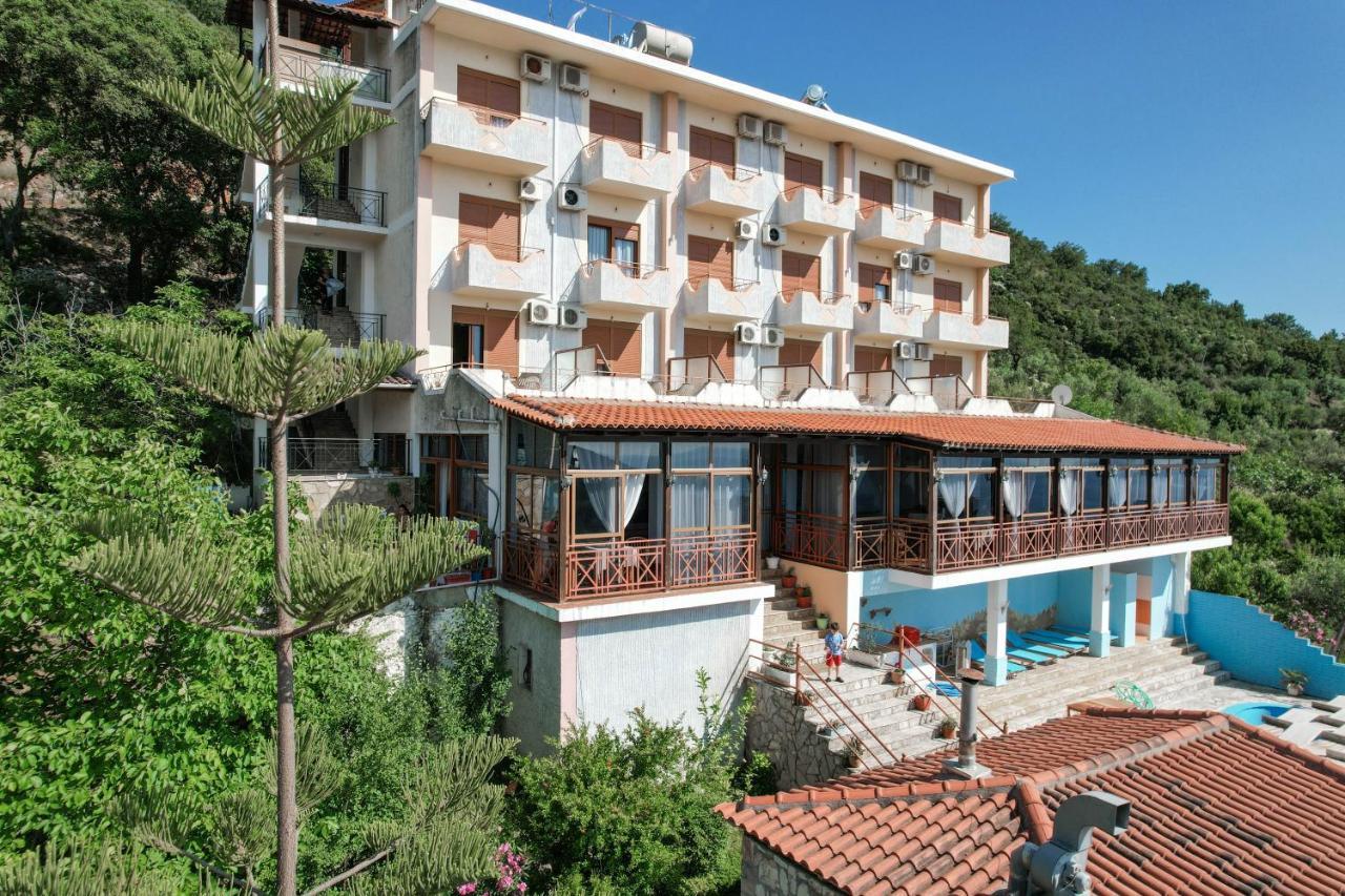 Hotel Panorama Himarë Exteriér fotografie