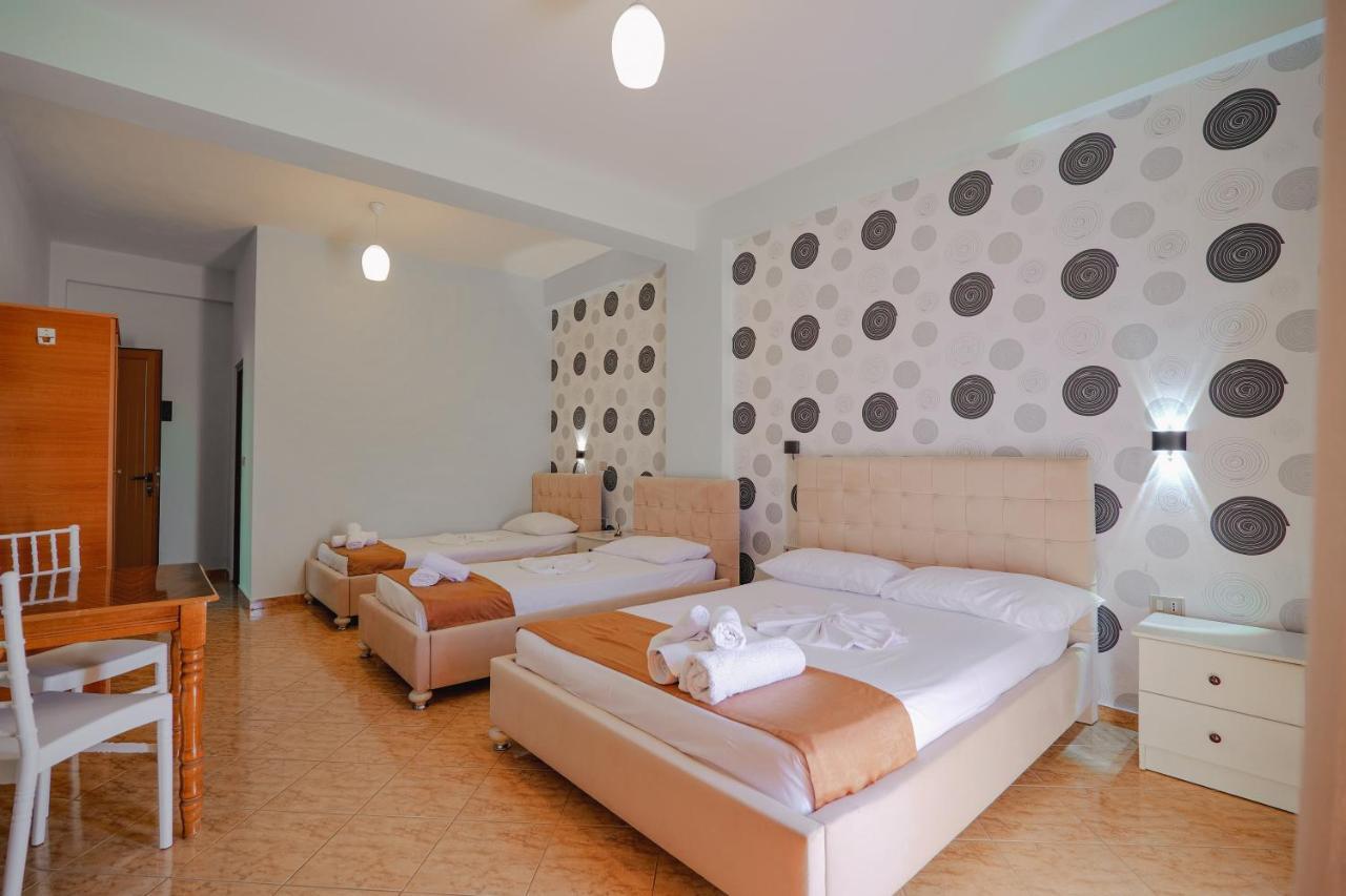 Hotel Panorama Himarë Exteriér fotografie